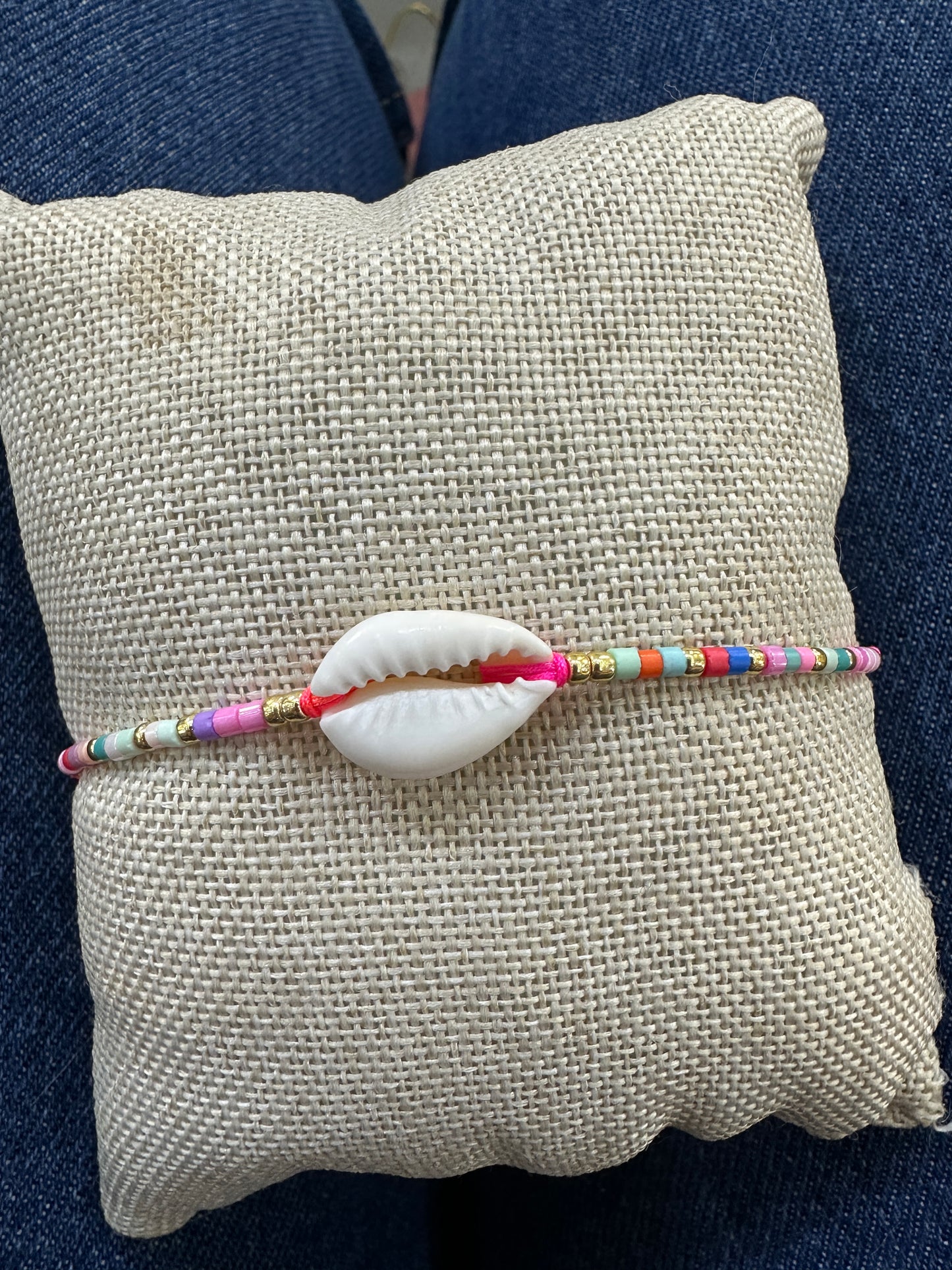 Pulseras variadas