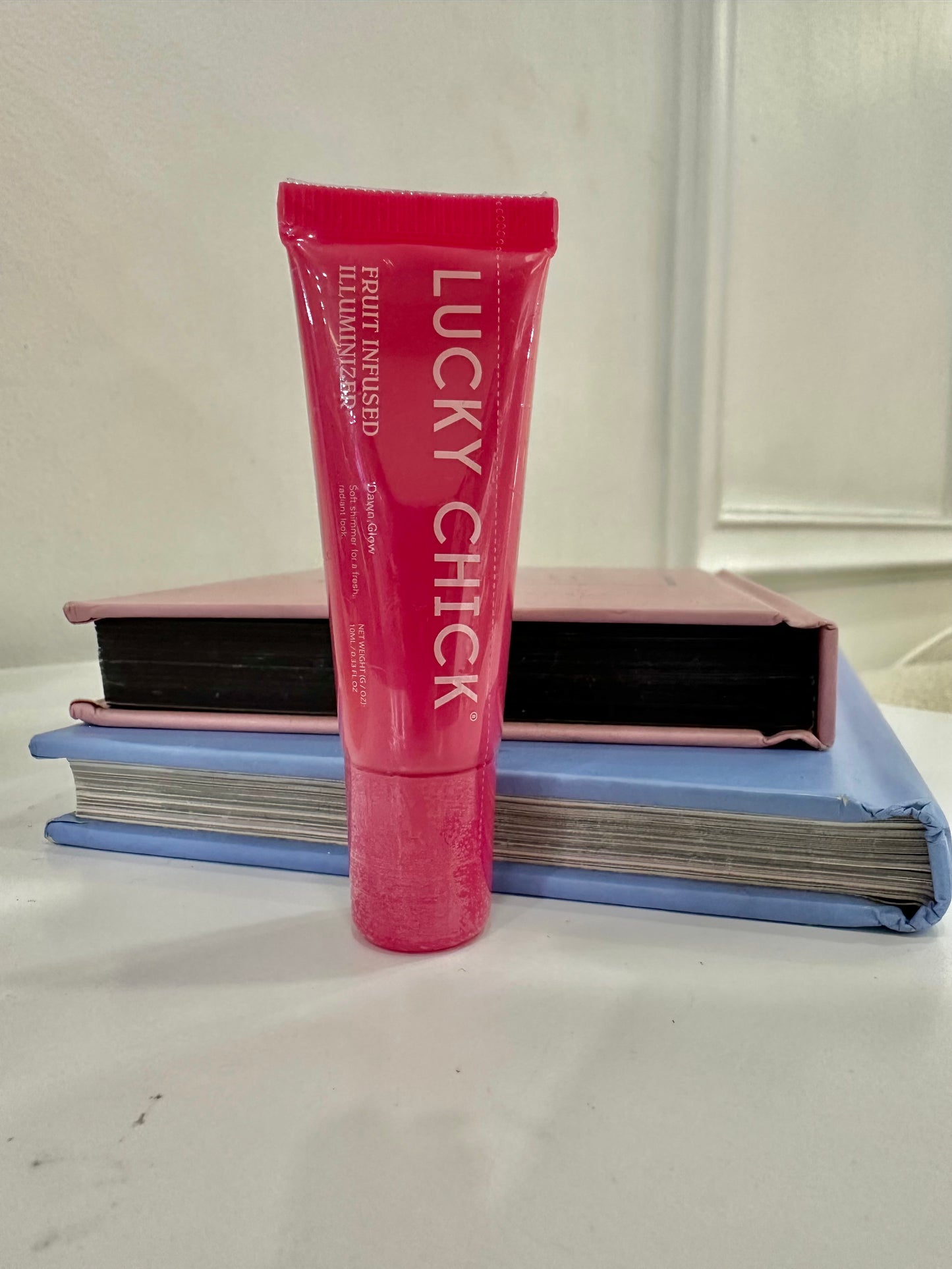 Lucky Chick - Illuminizer