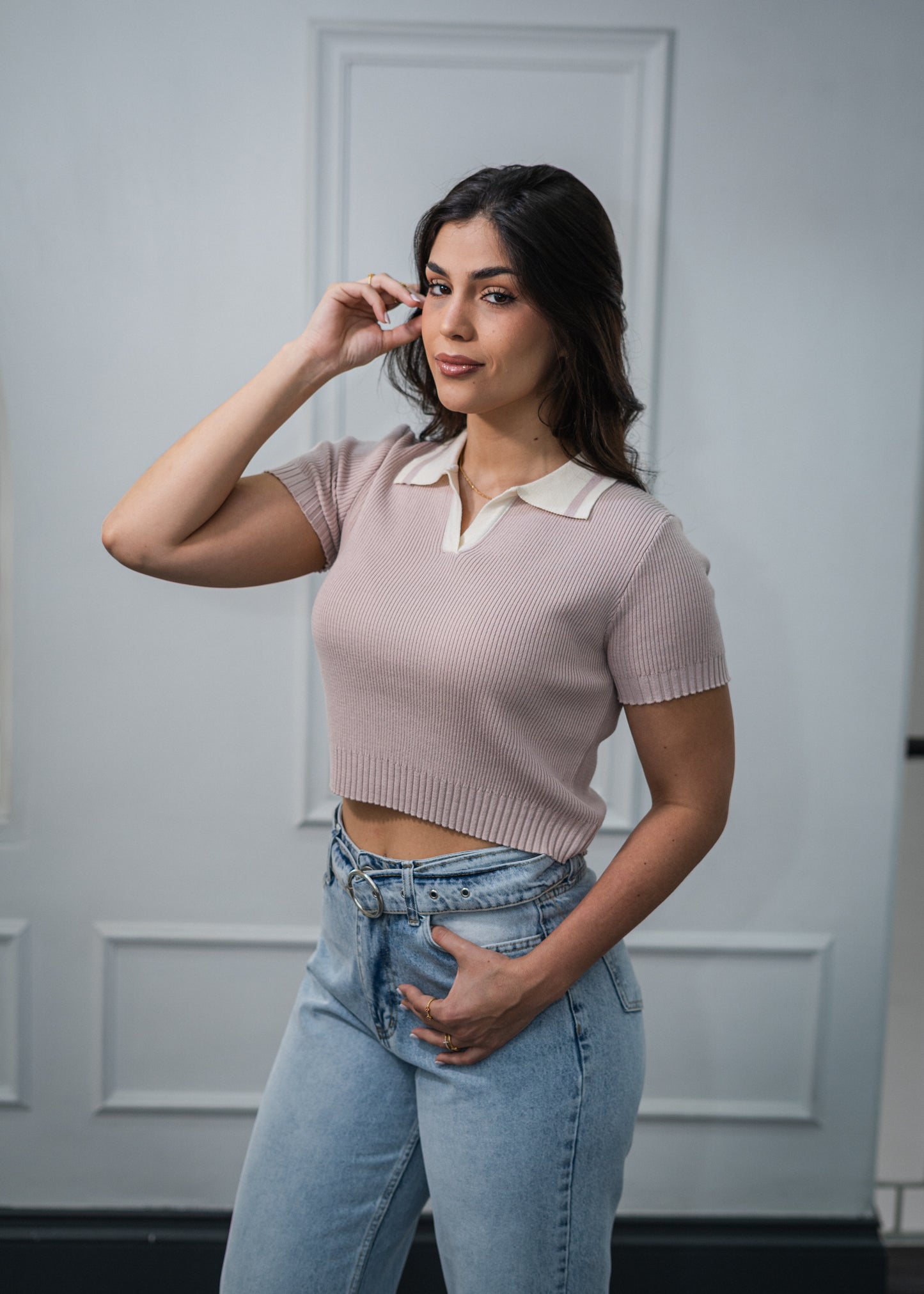 Blusa cuello V manga corta