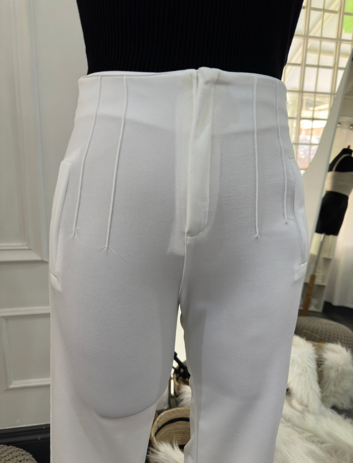 Pantalón inspiración Zara