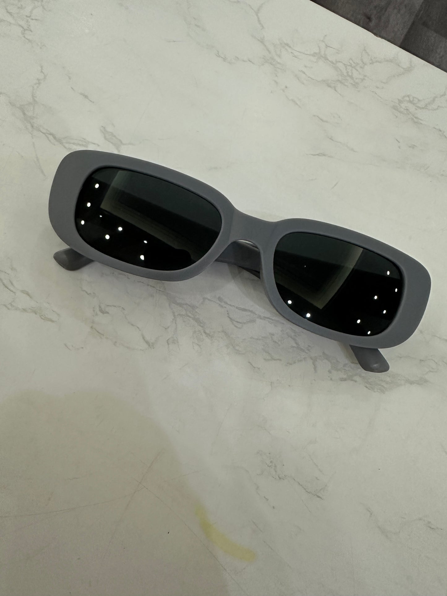Lentes de sol variados