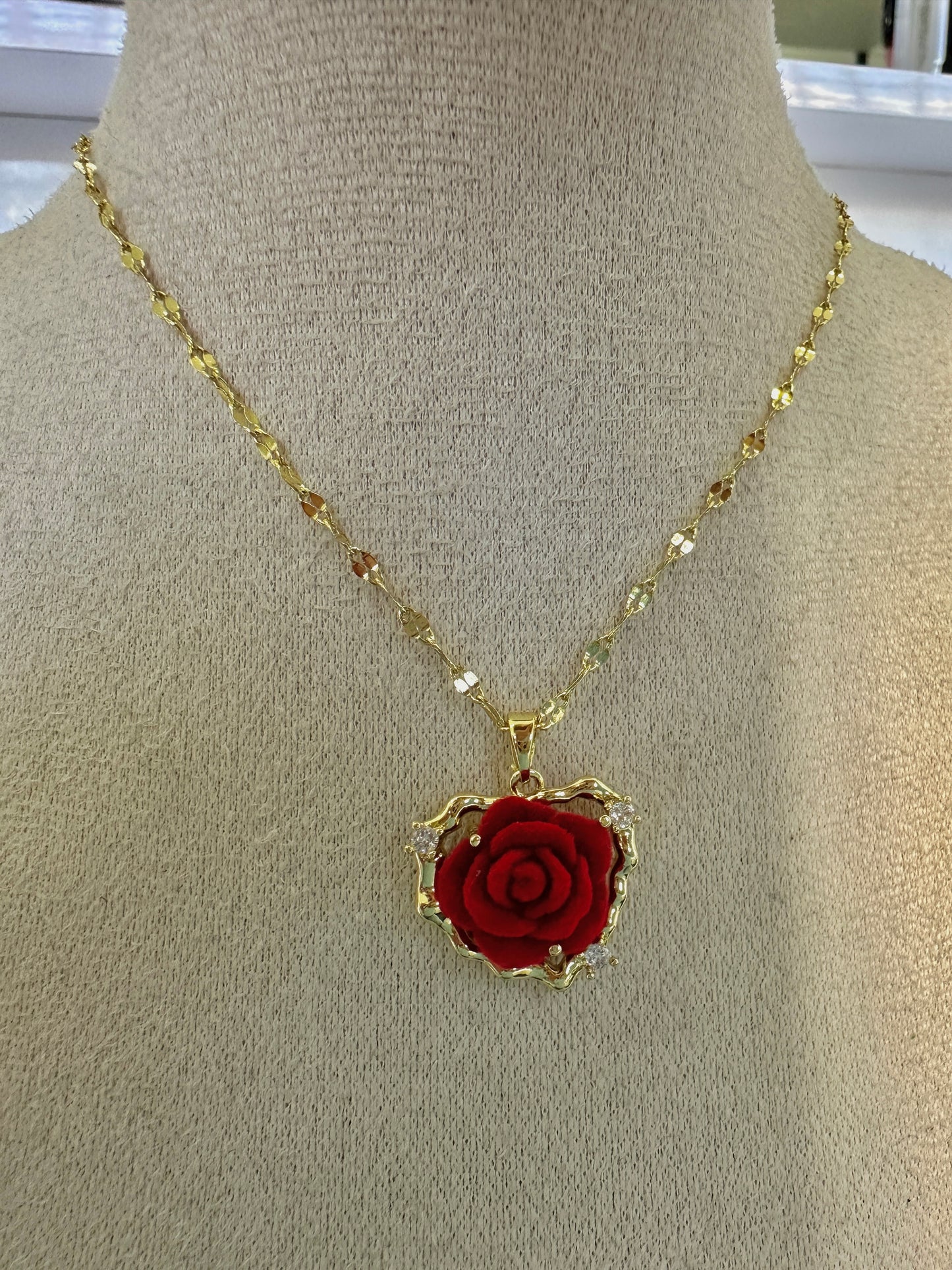 Collares variados “Nueva llegada”