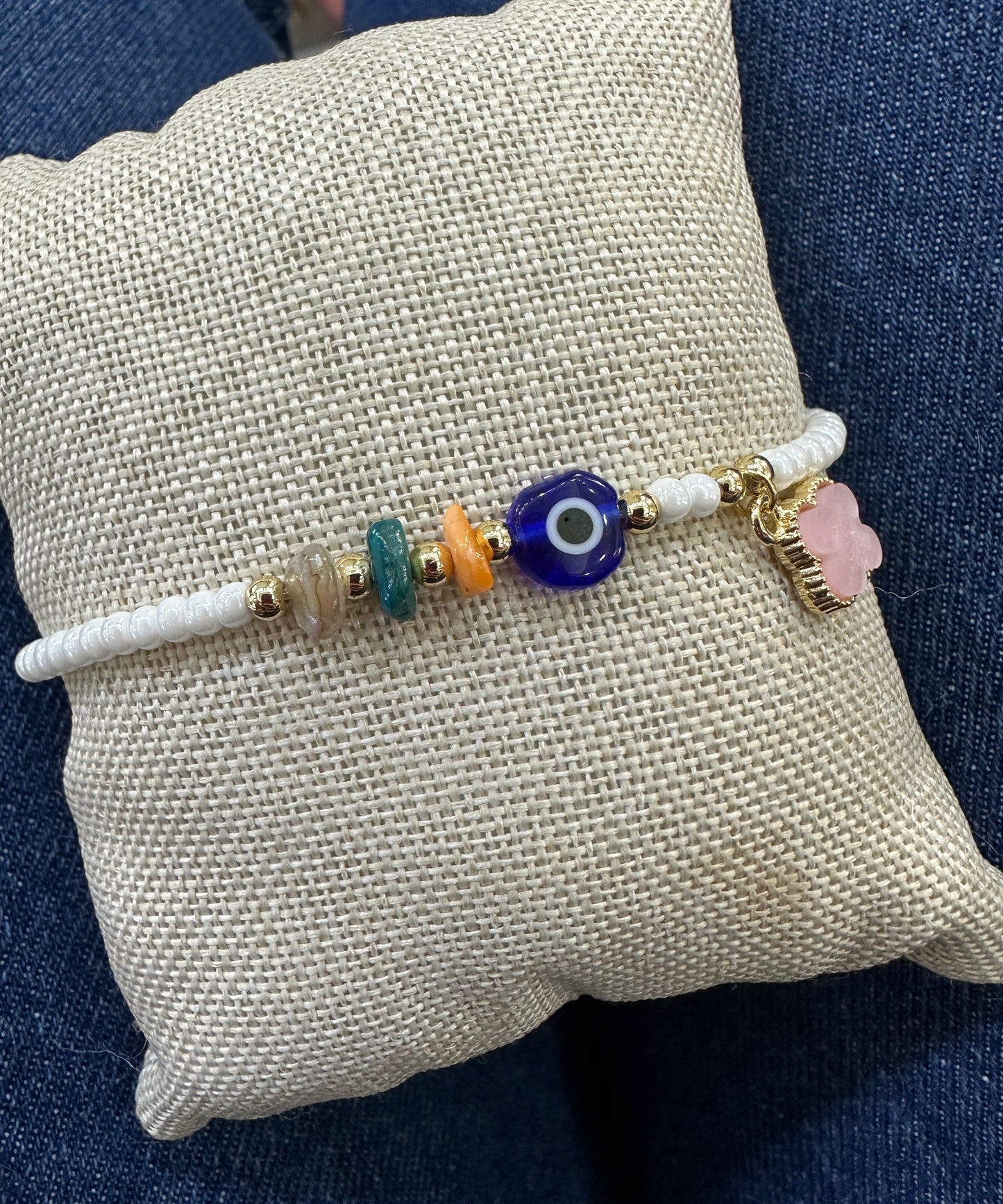 Pulseras variadas