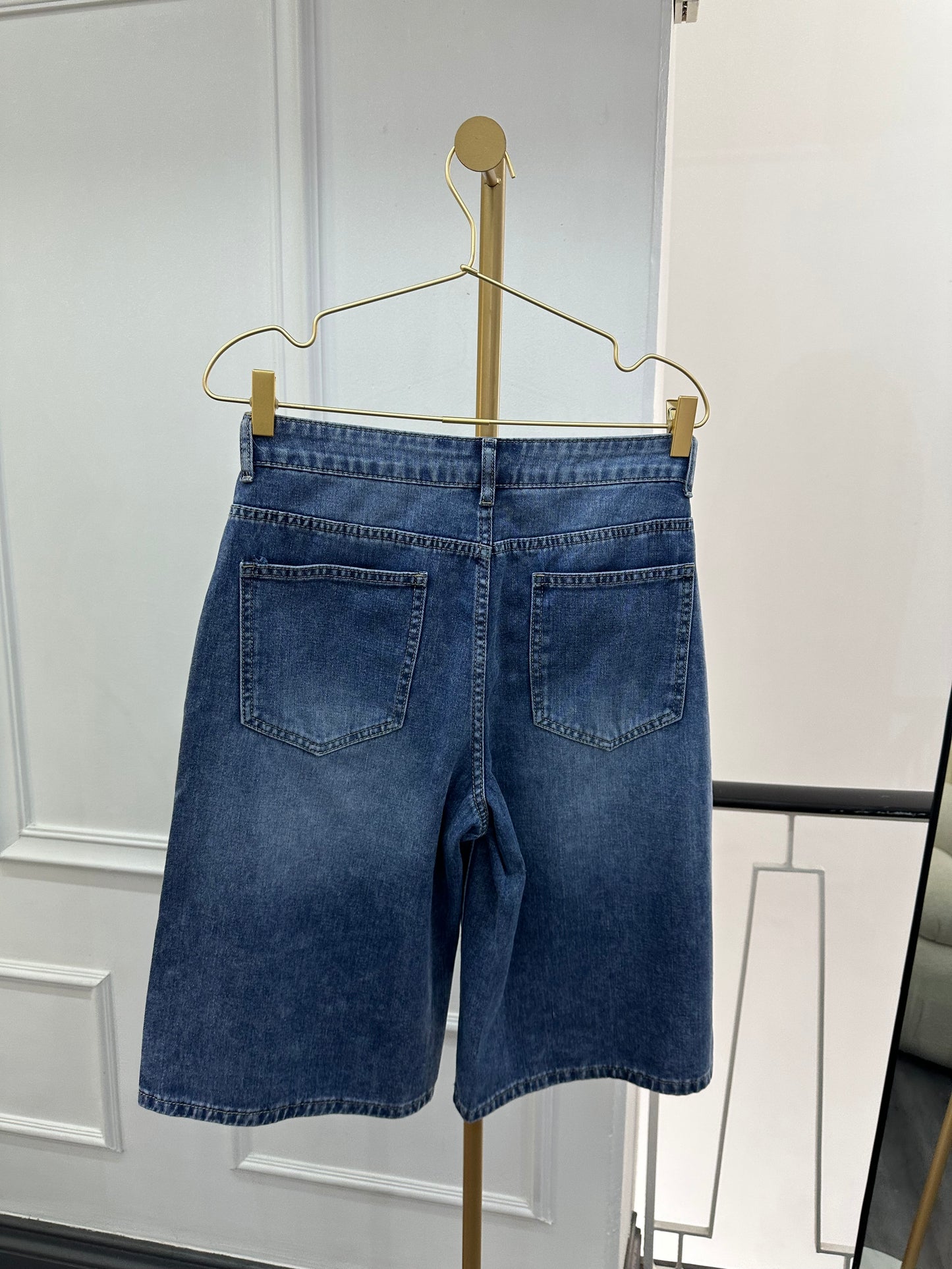 Bermuda denim