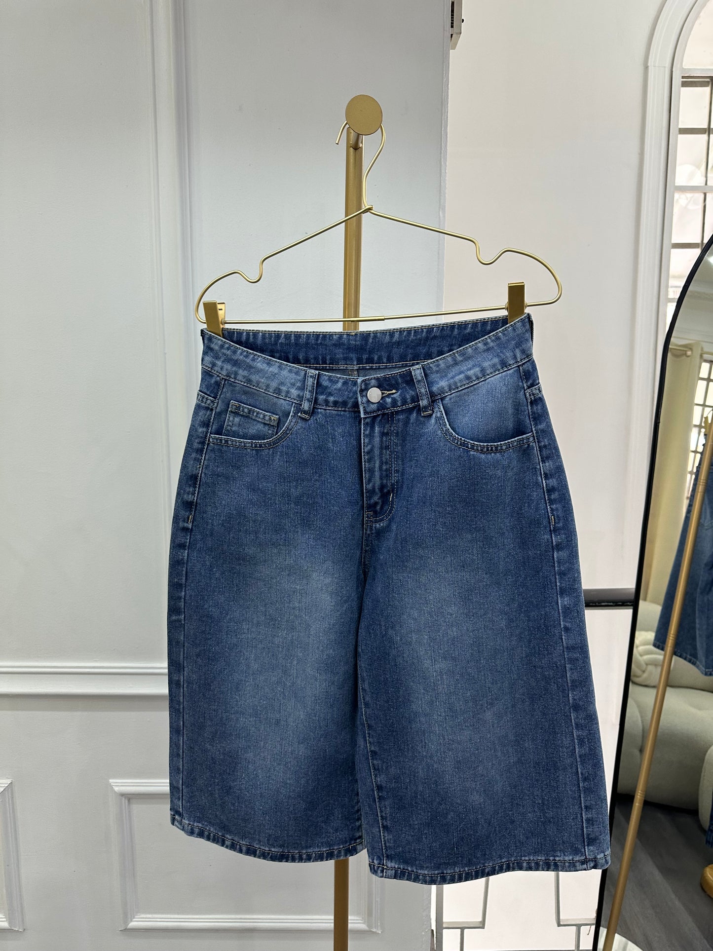 Bermuda denim
