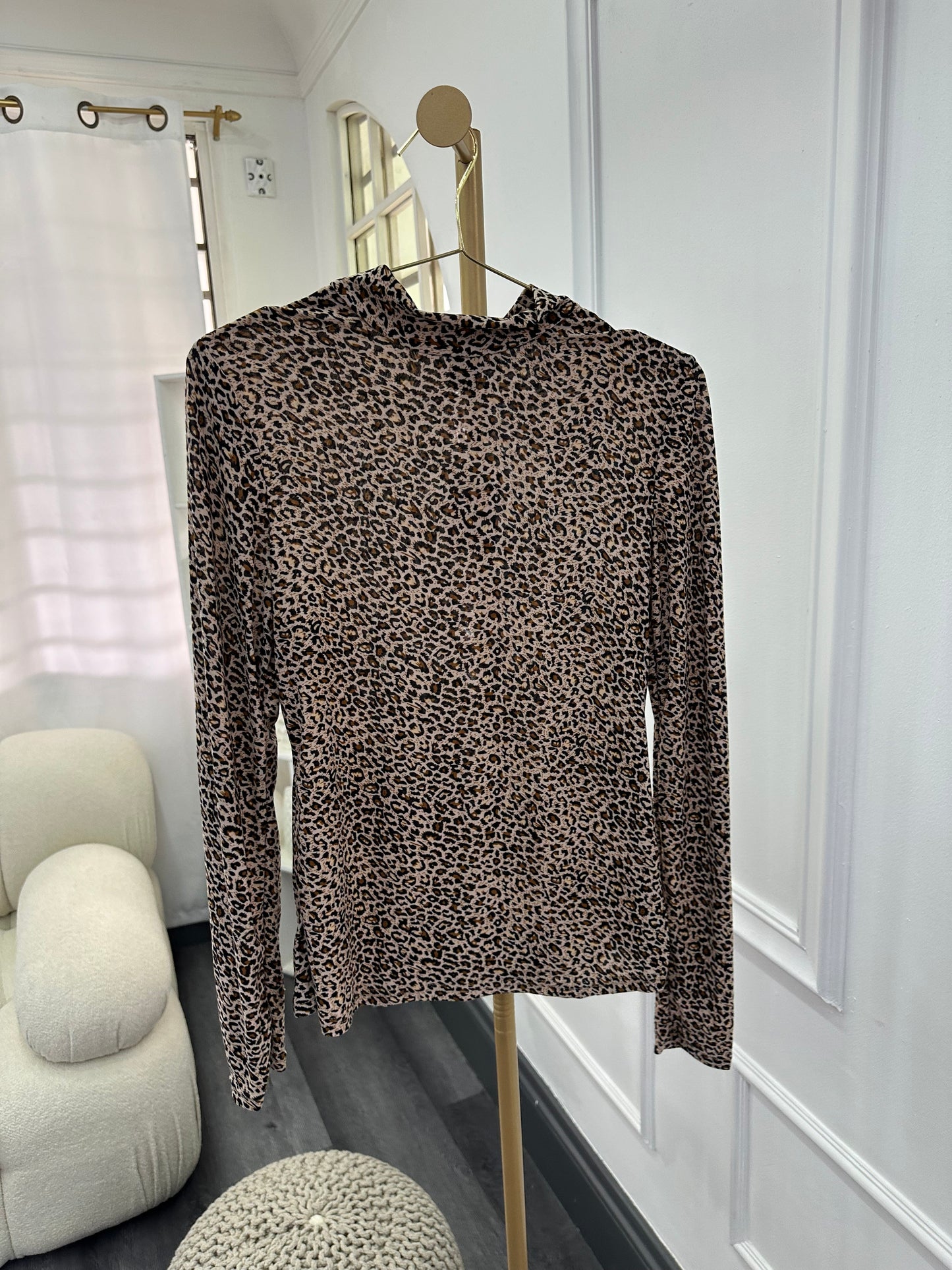 Blusa cuello redondo animal print