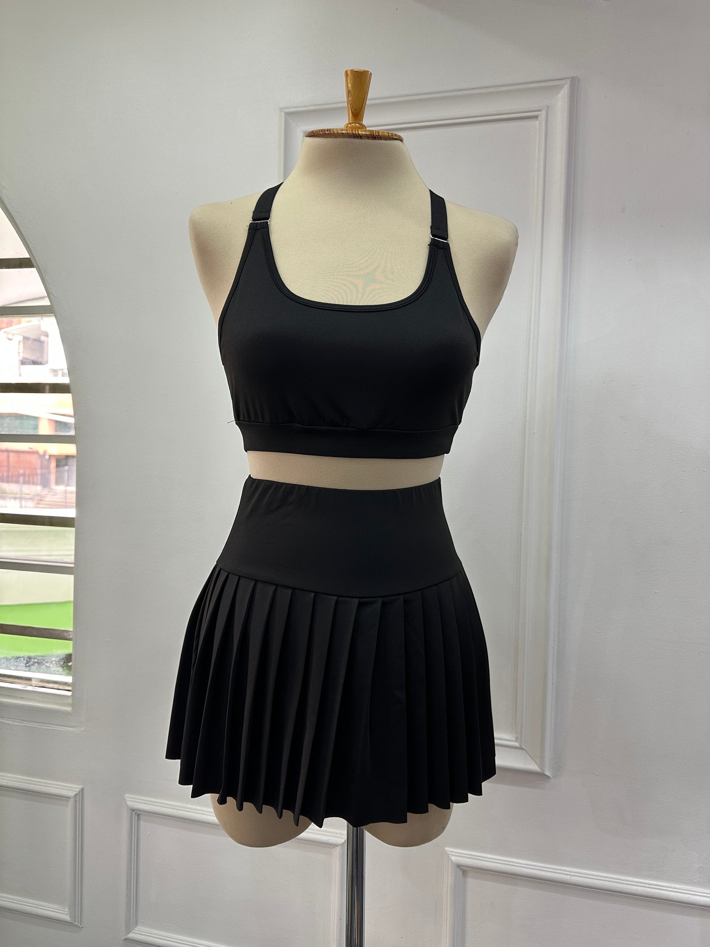 Set deportivo negro