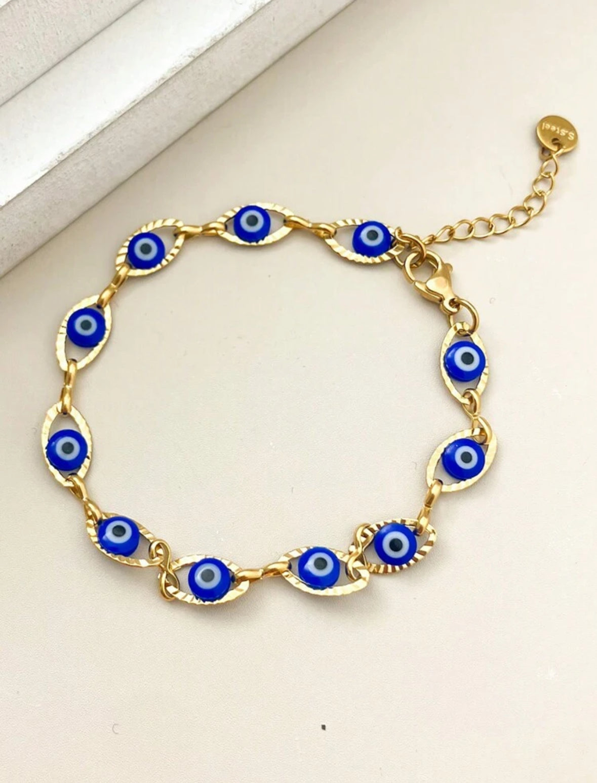 Pulseras variadas