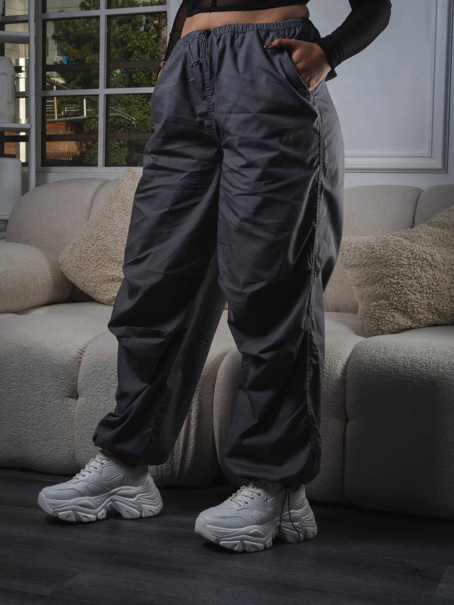 Pantalón parachute