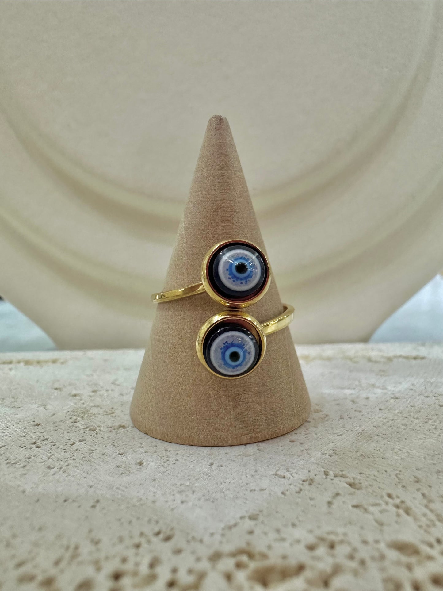 Anillos variados