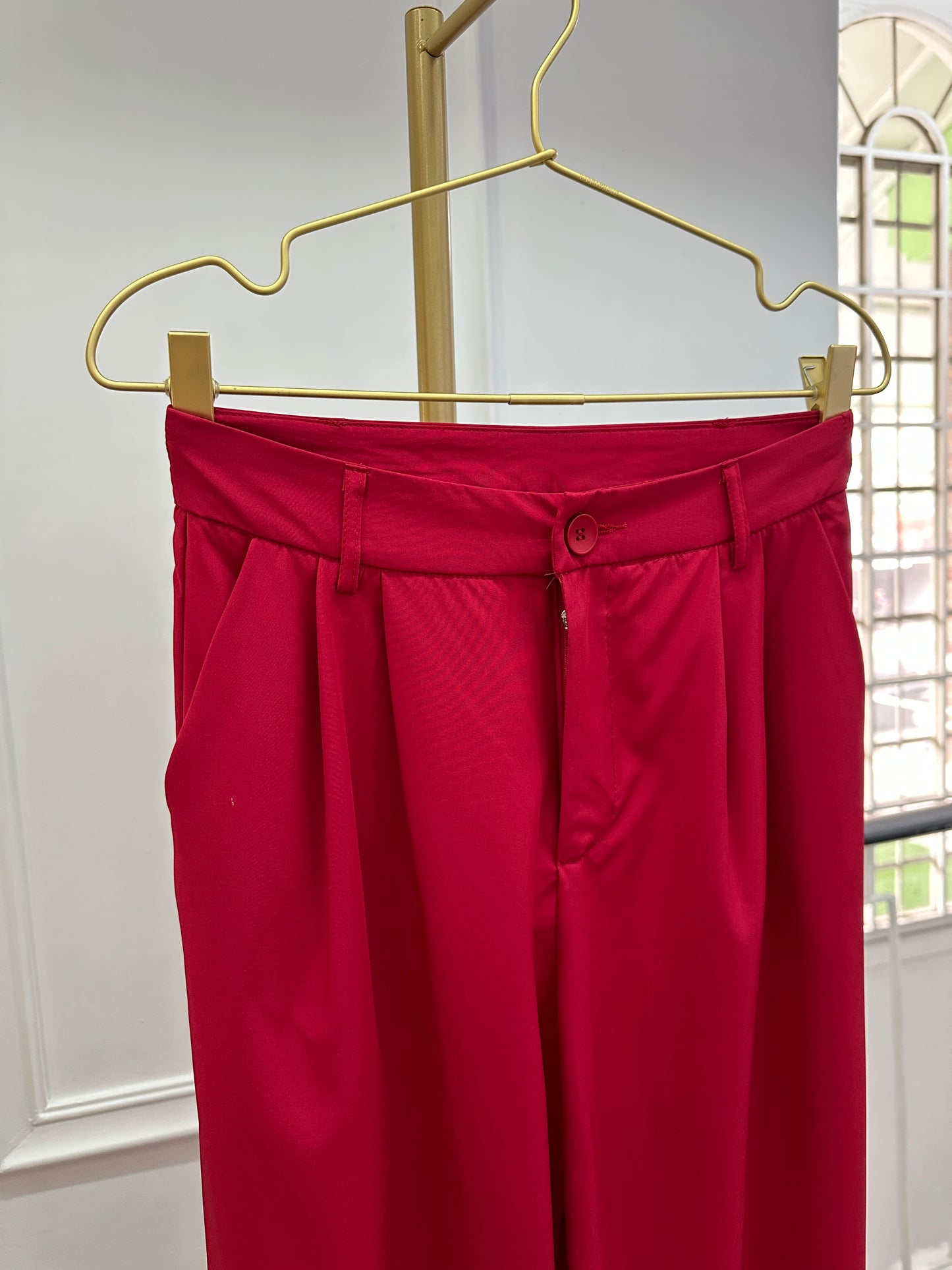 Pantalón casual rojo