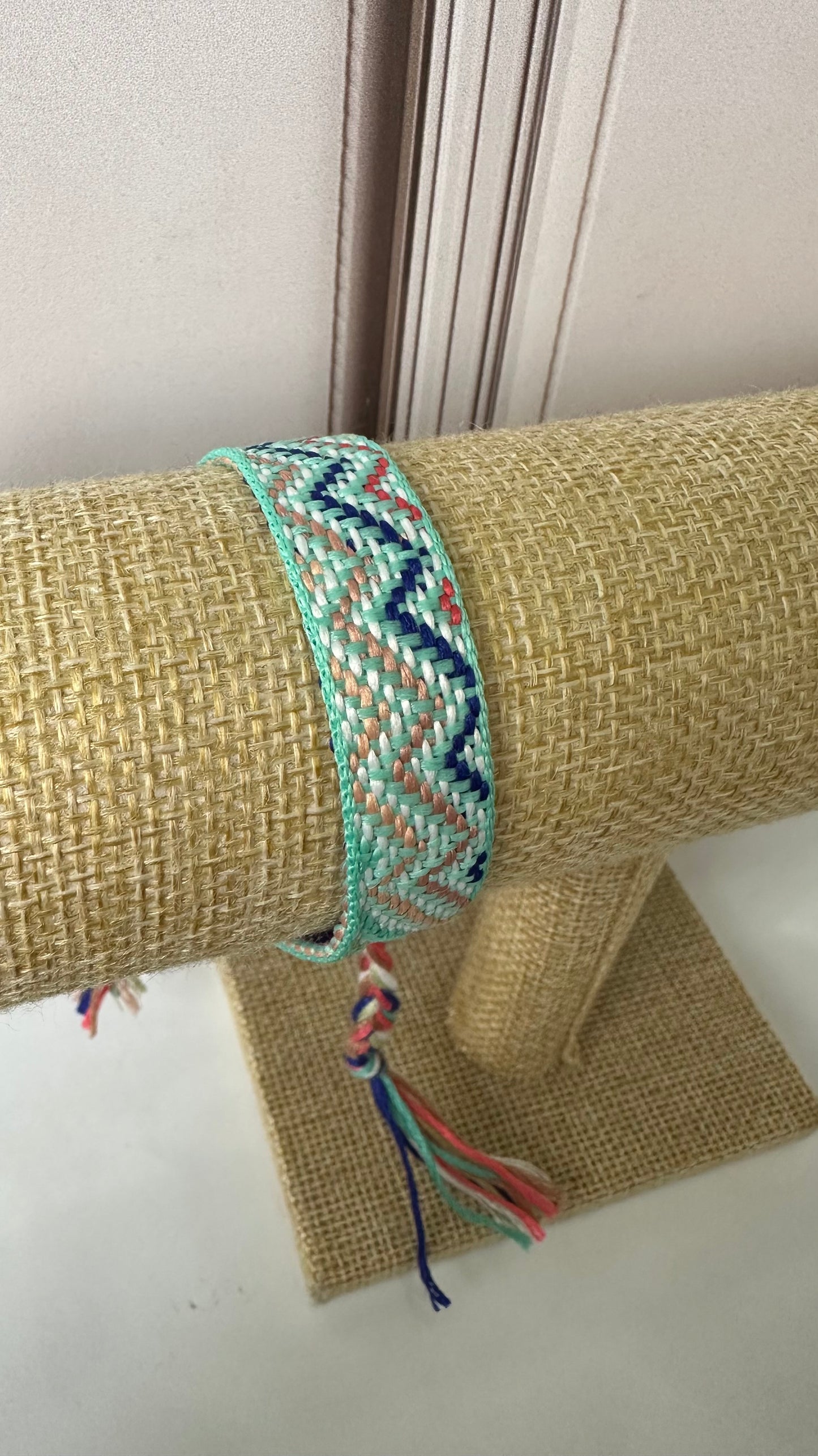 Pulseras variadas “New Arrival”