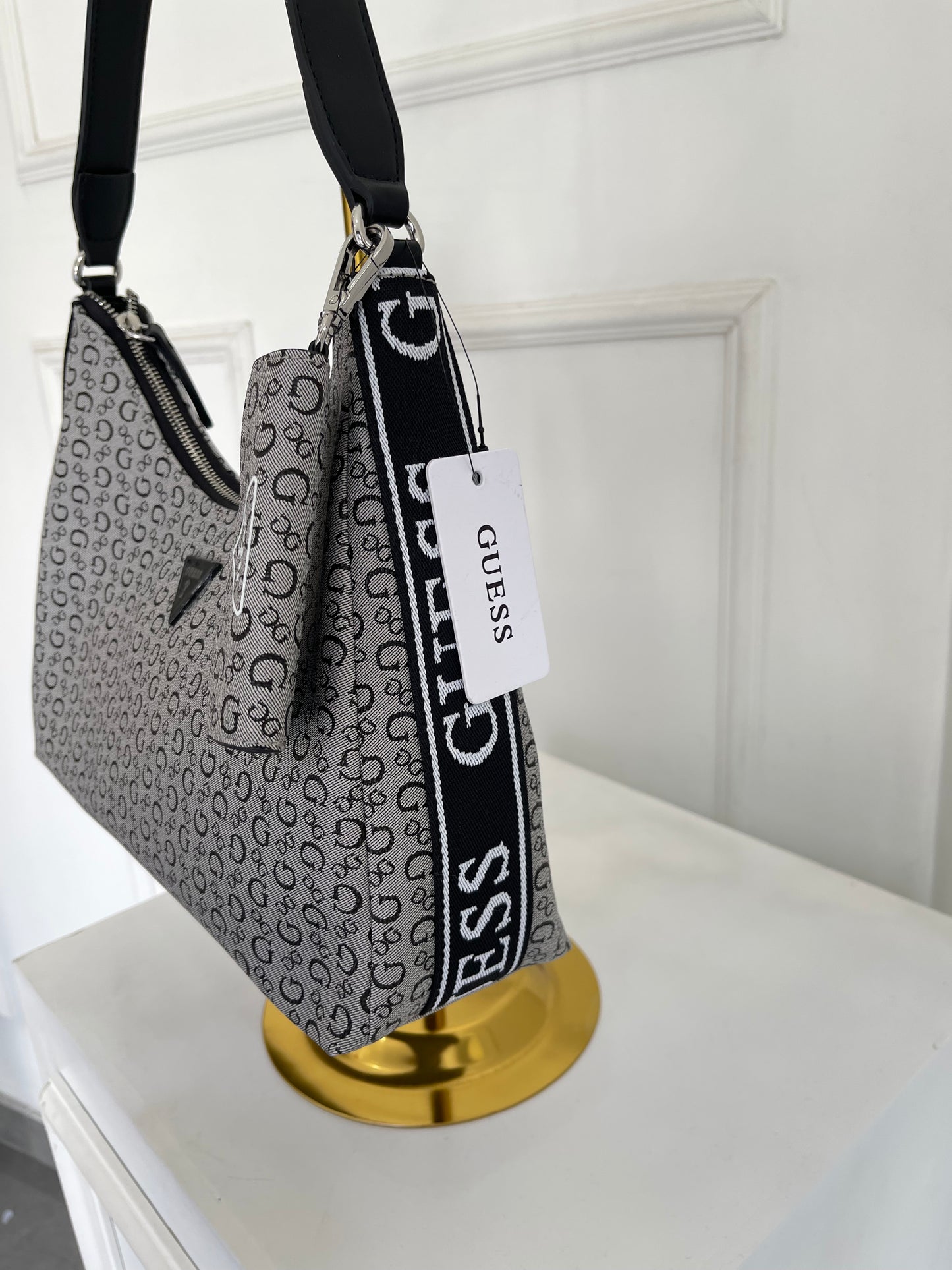 Bag Guess