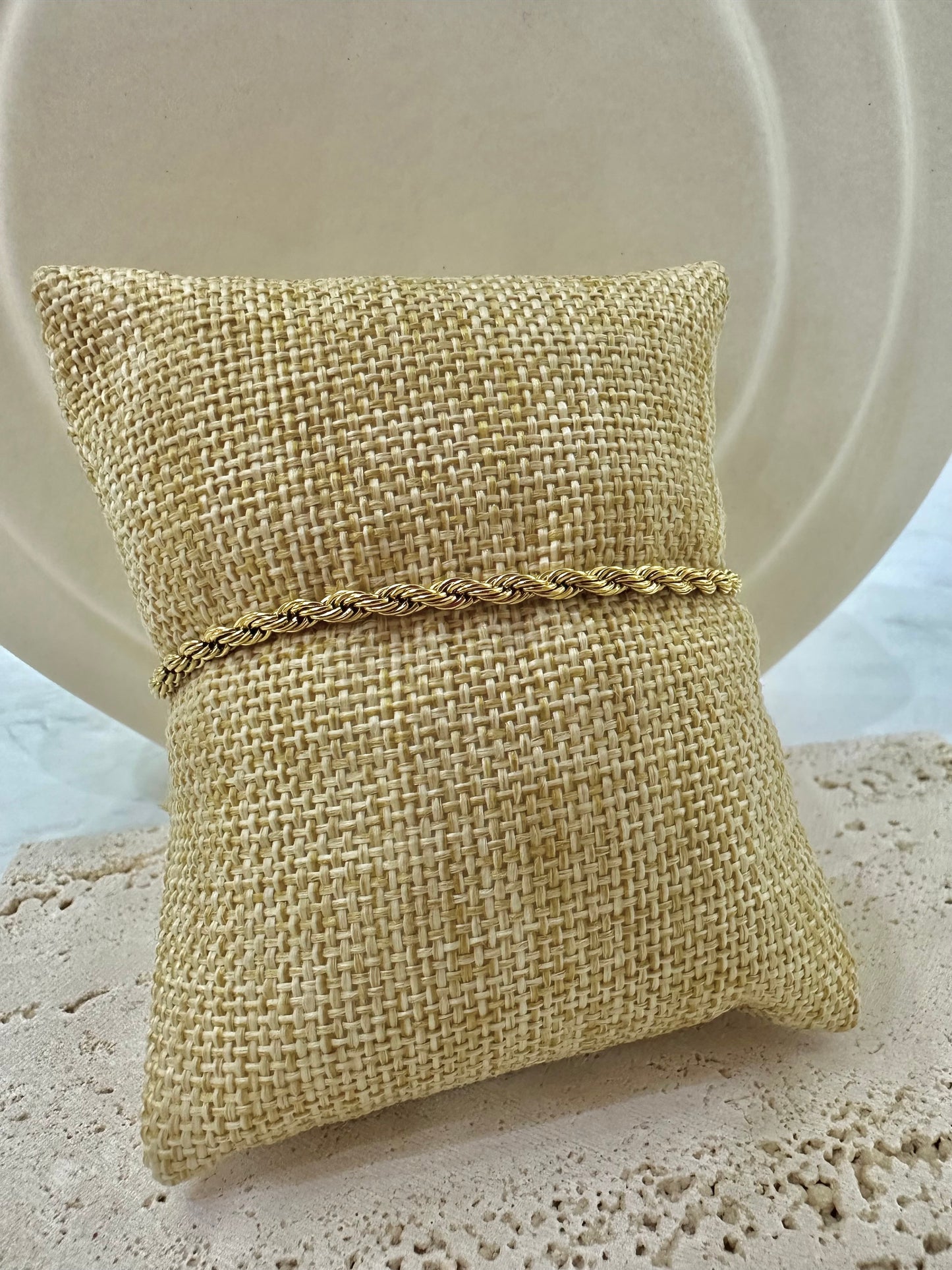 Pulseras variadas