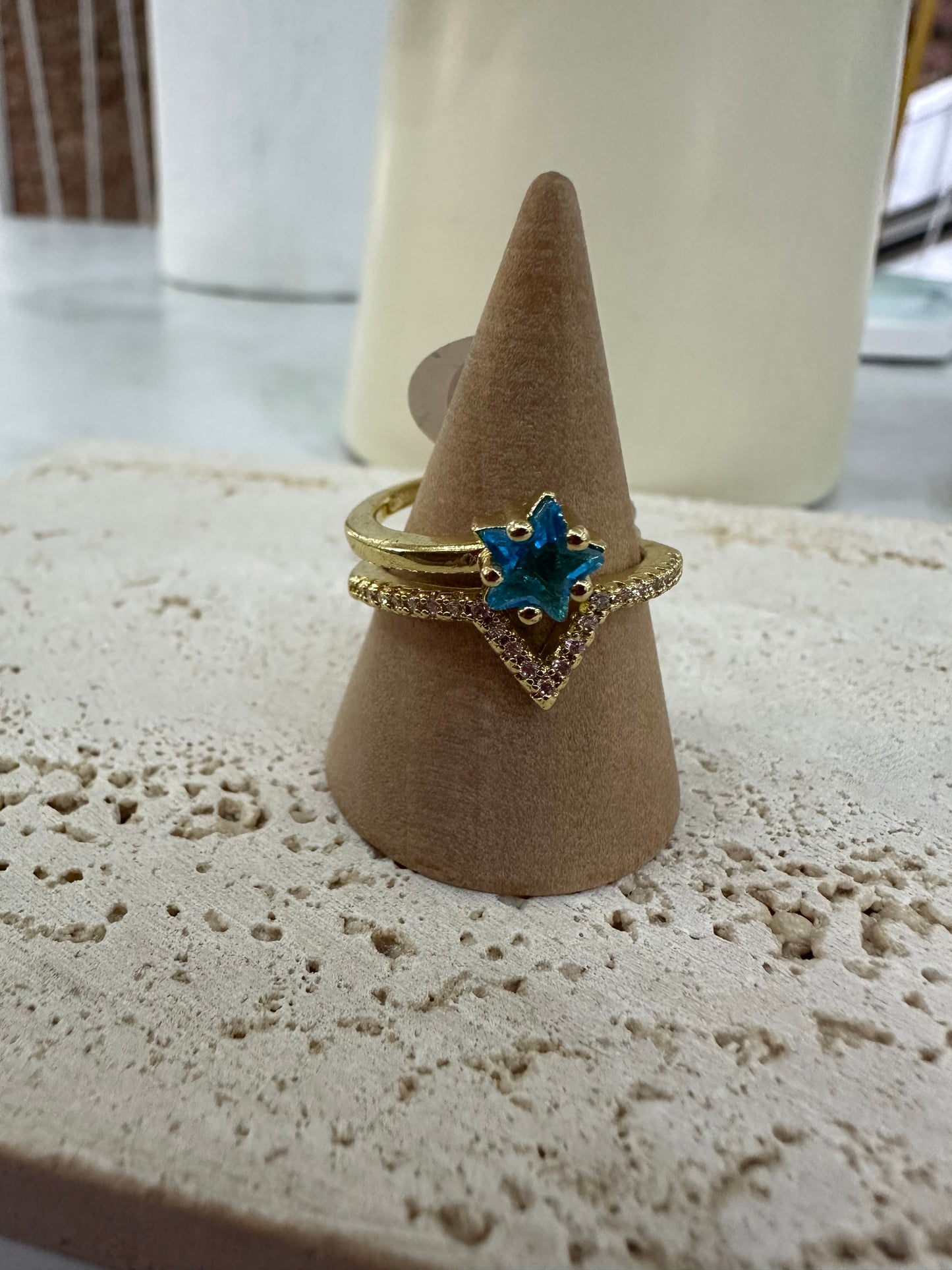 Anillos variados