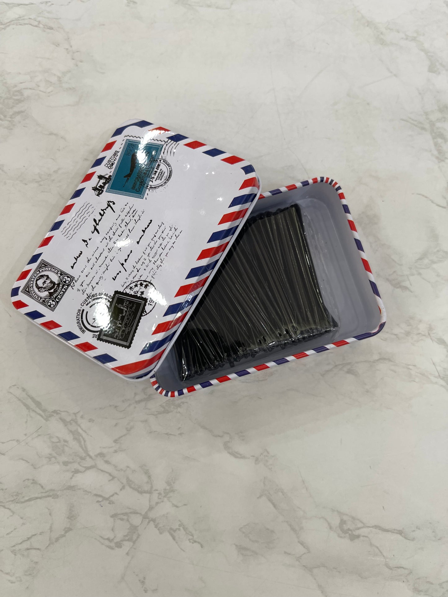 Caja de Almacenamiento con ganchos