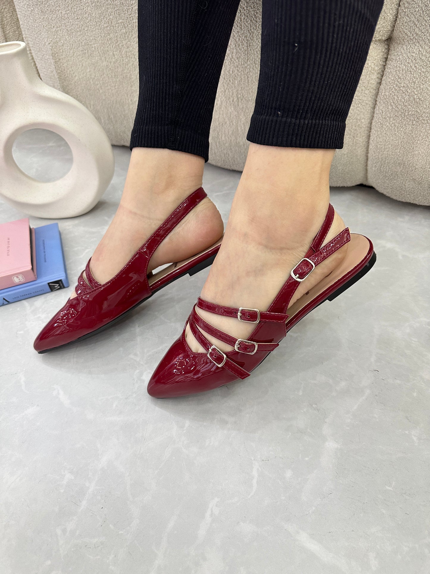 Mary Jane vinotinto