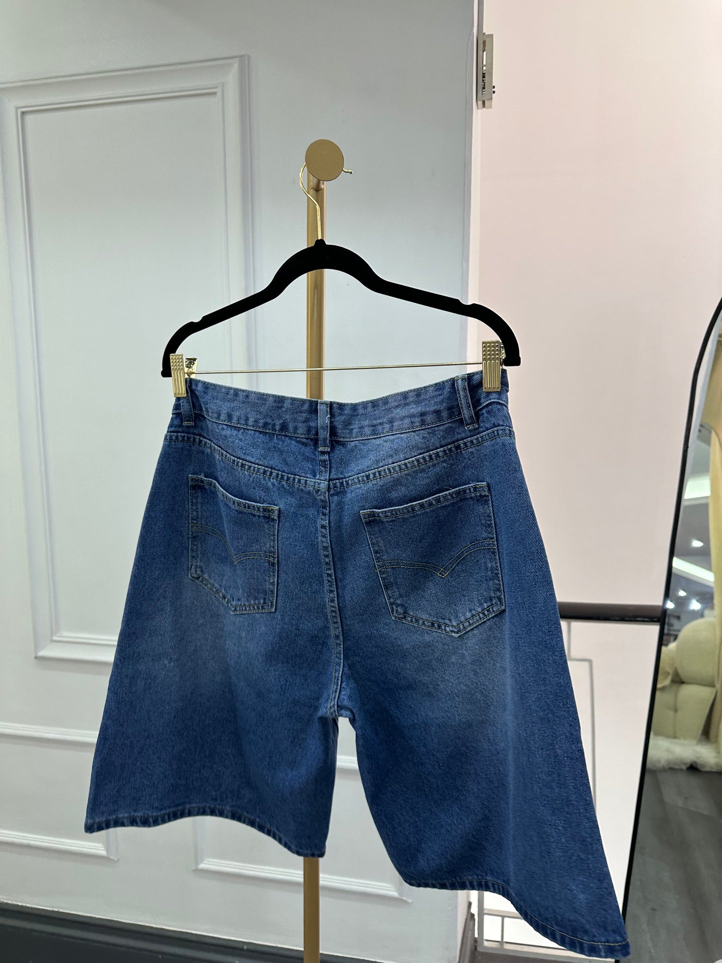 Bermuda denim