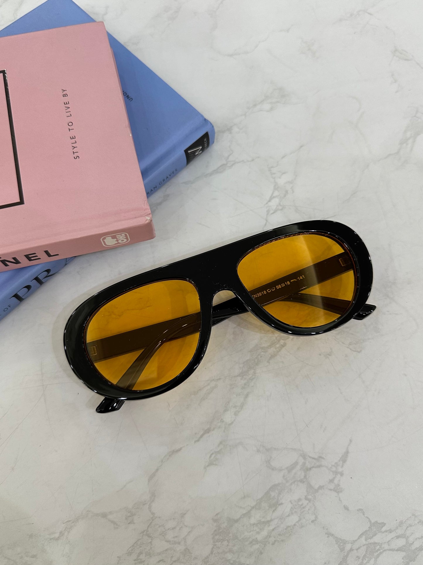 Lentes de sol variados