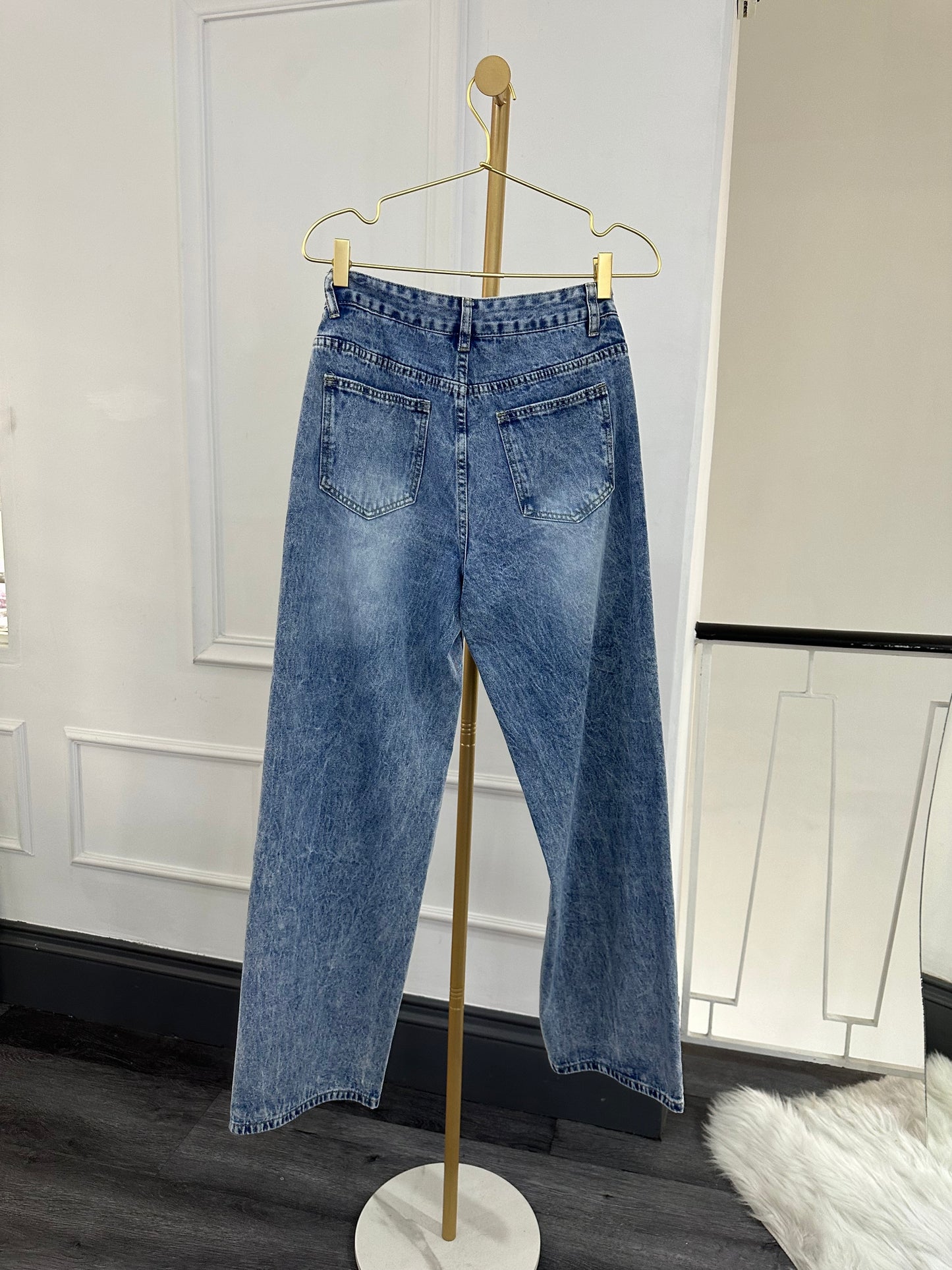 Wide leg jean