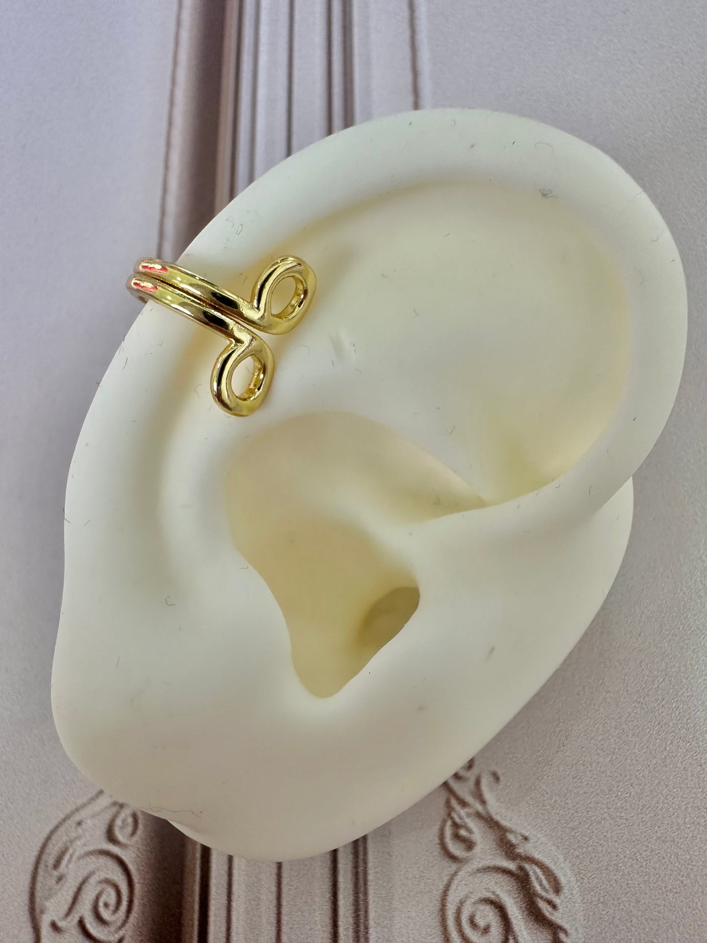 Ear cuff pequeños variados