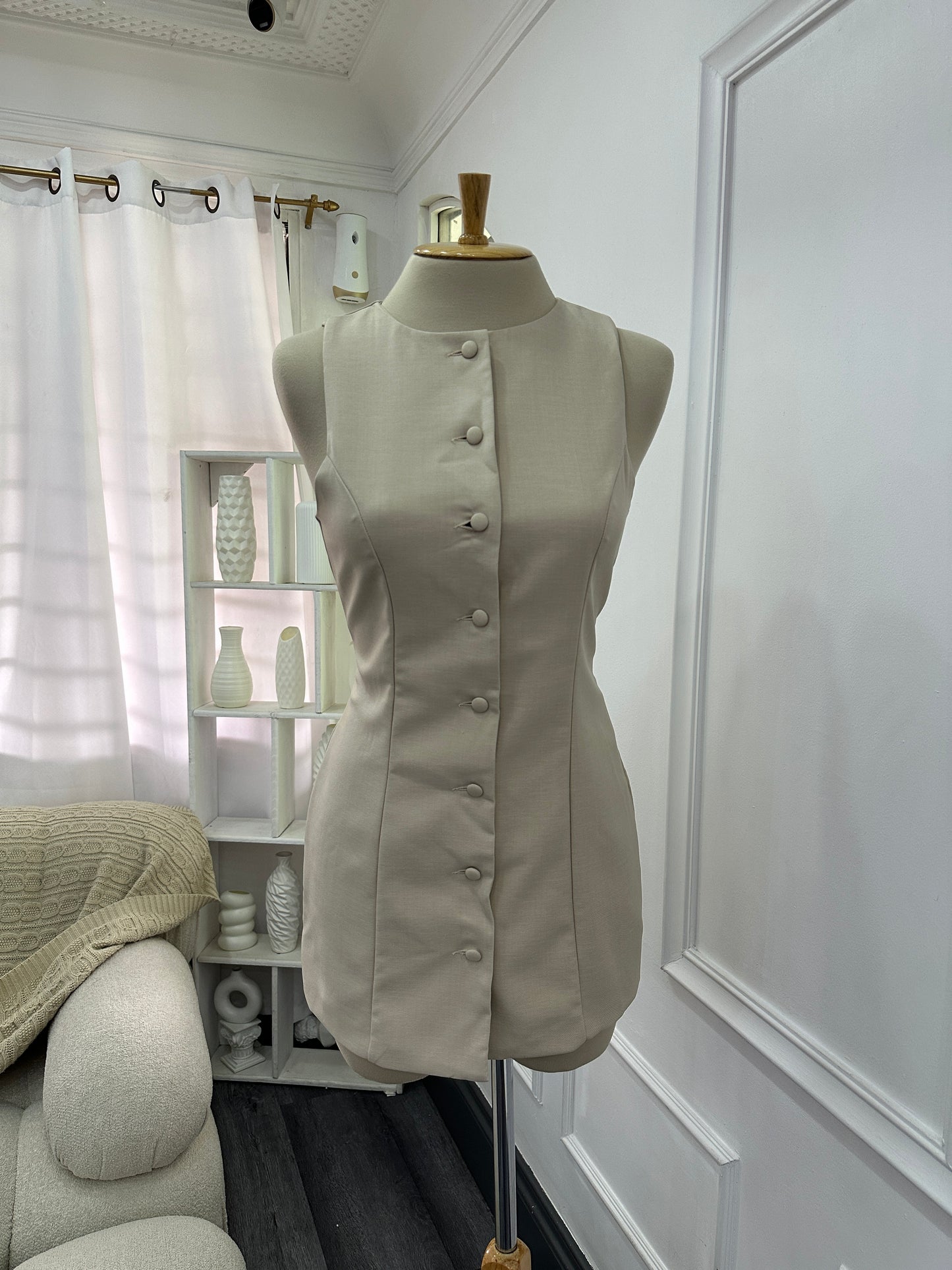 Vestido casual sin mangas