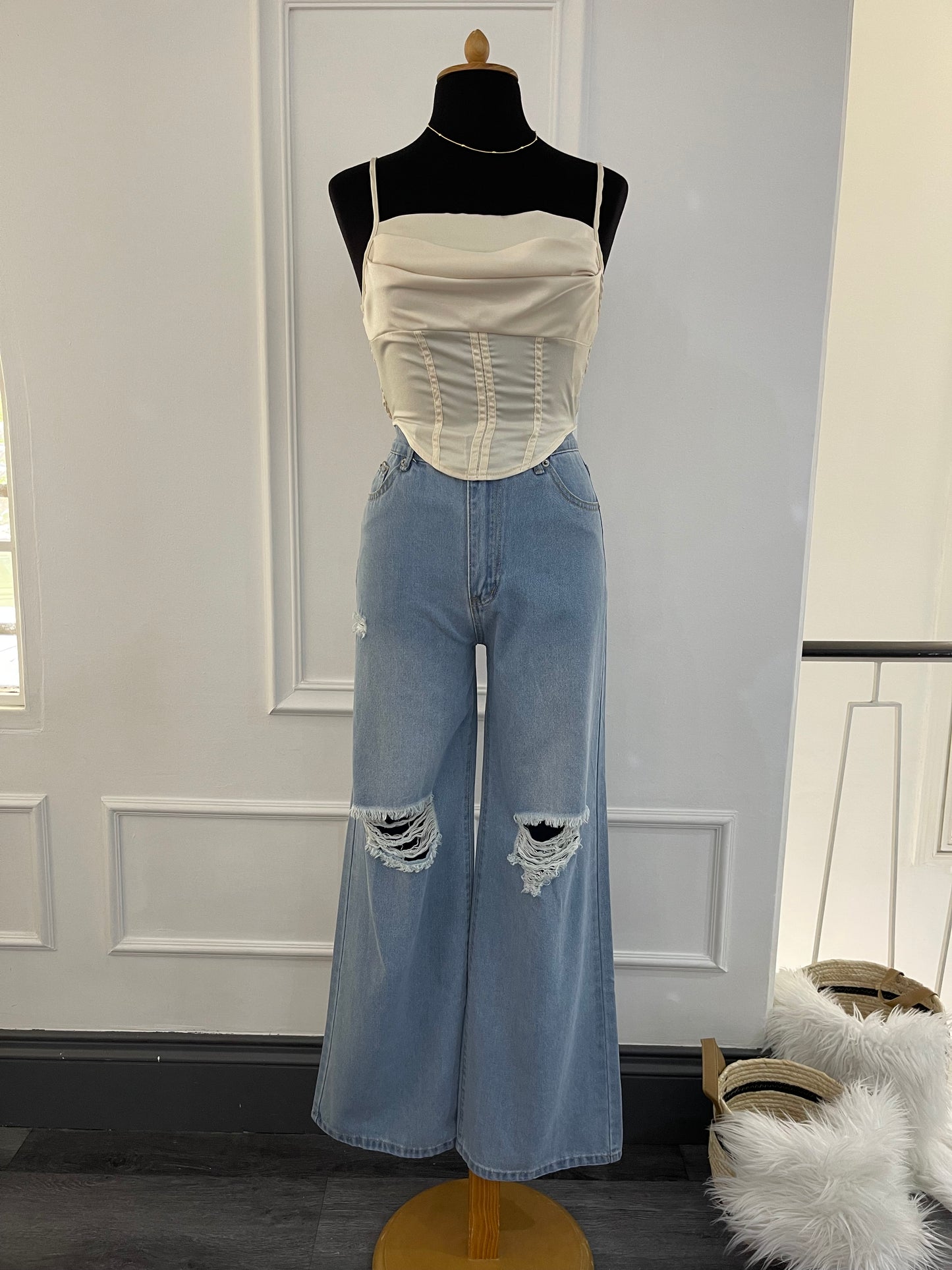 Wide leg jean