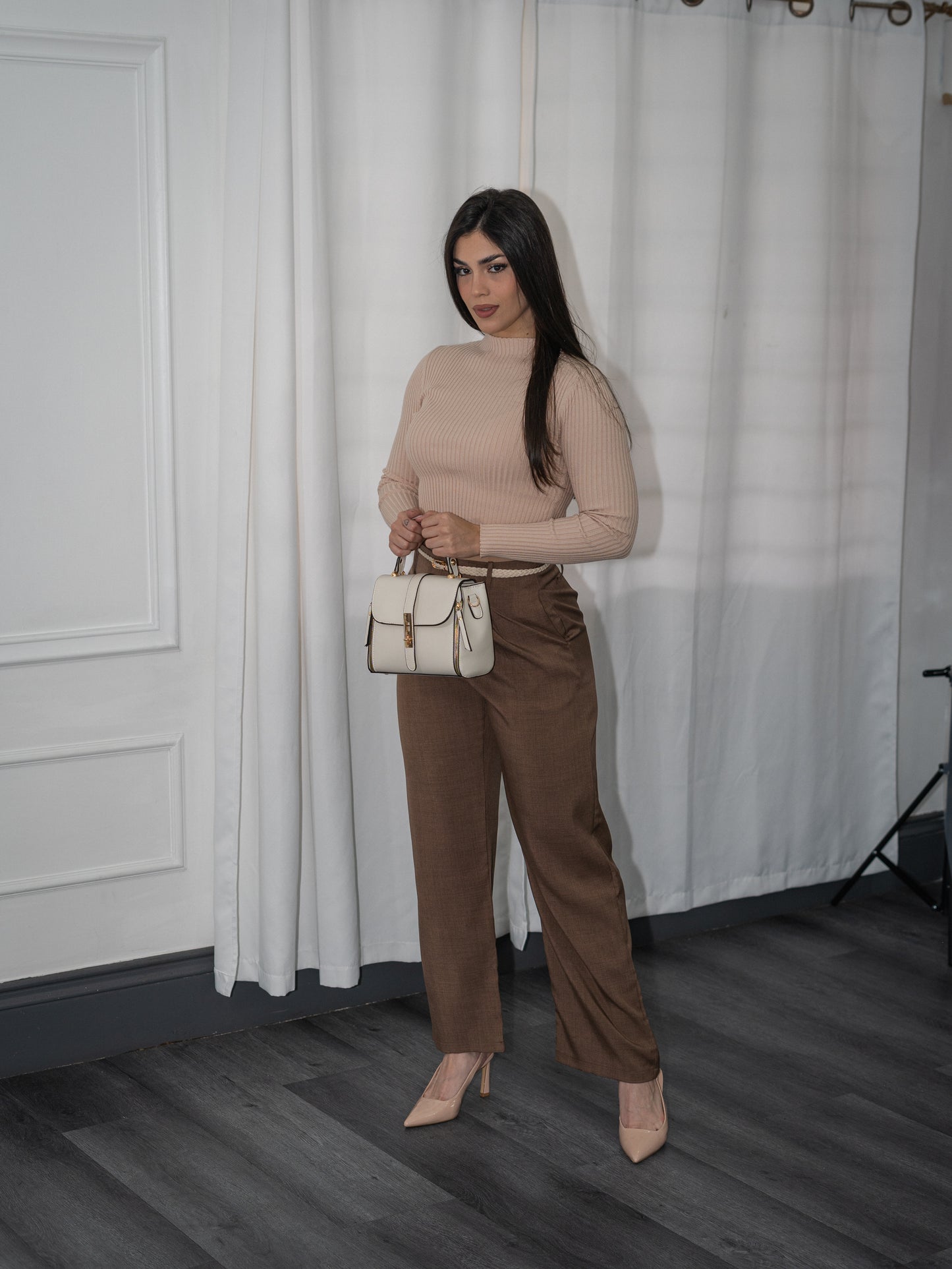 Pantalón casual marrón