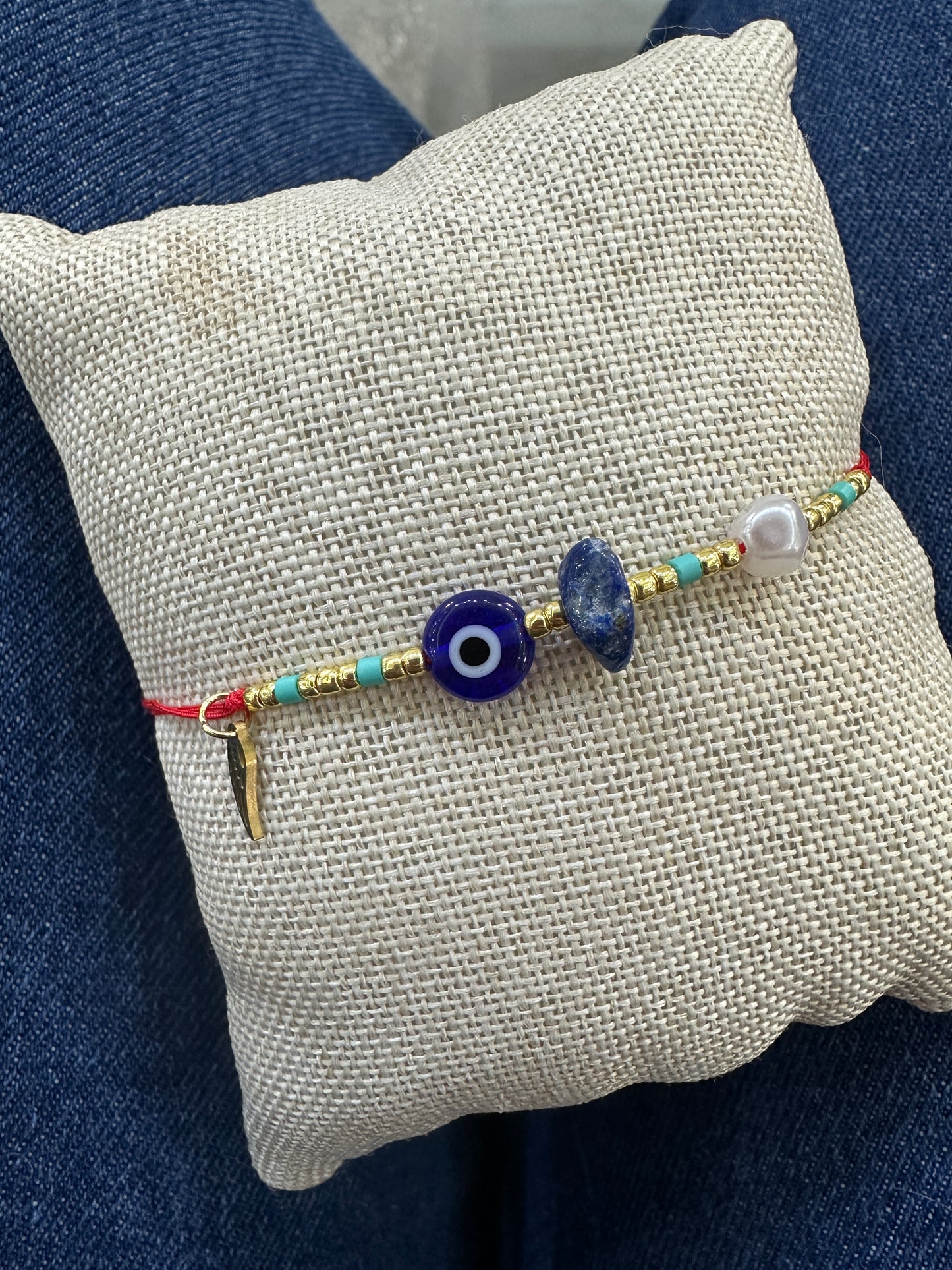 Pulseras variadas