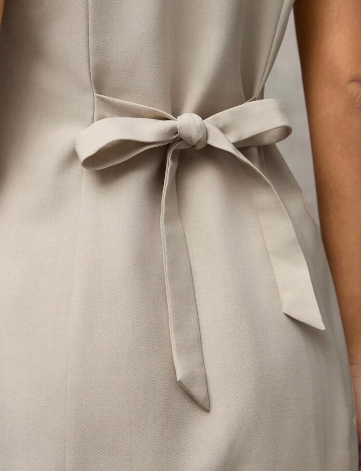 Vestido casual sin mangas