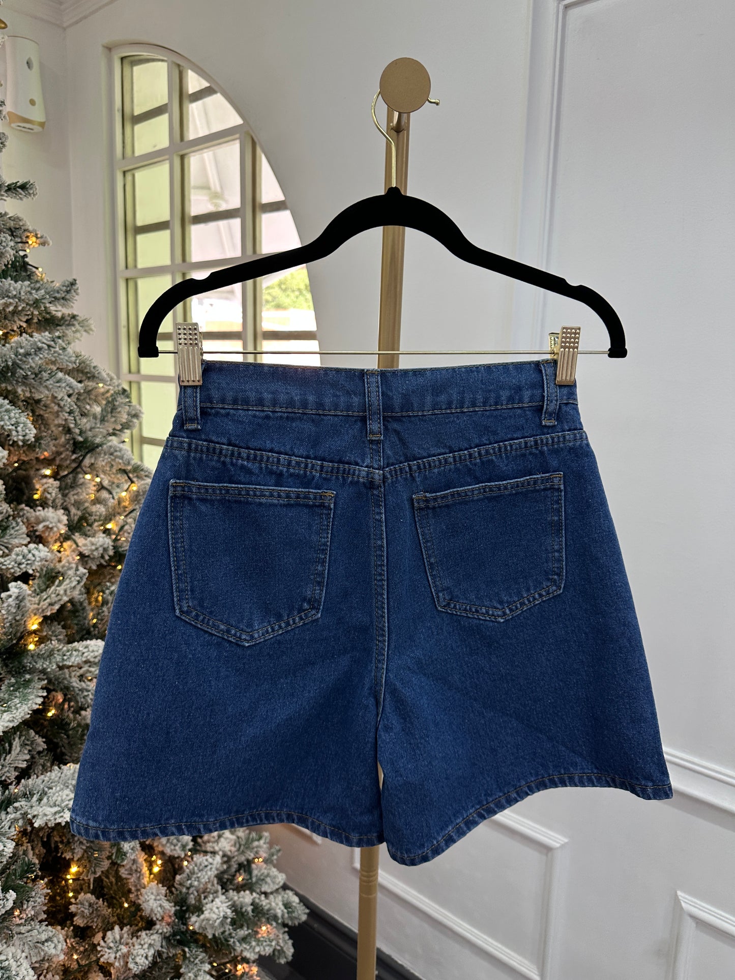 Short Denim plisado