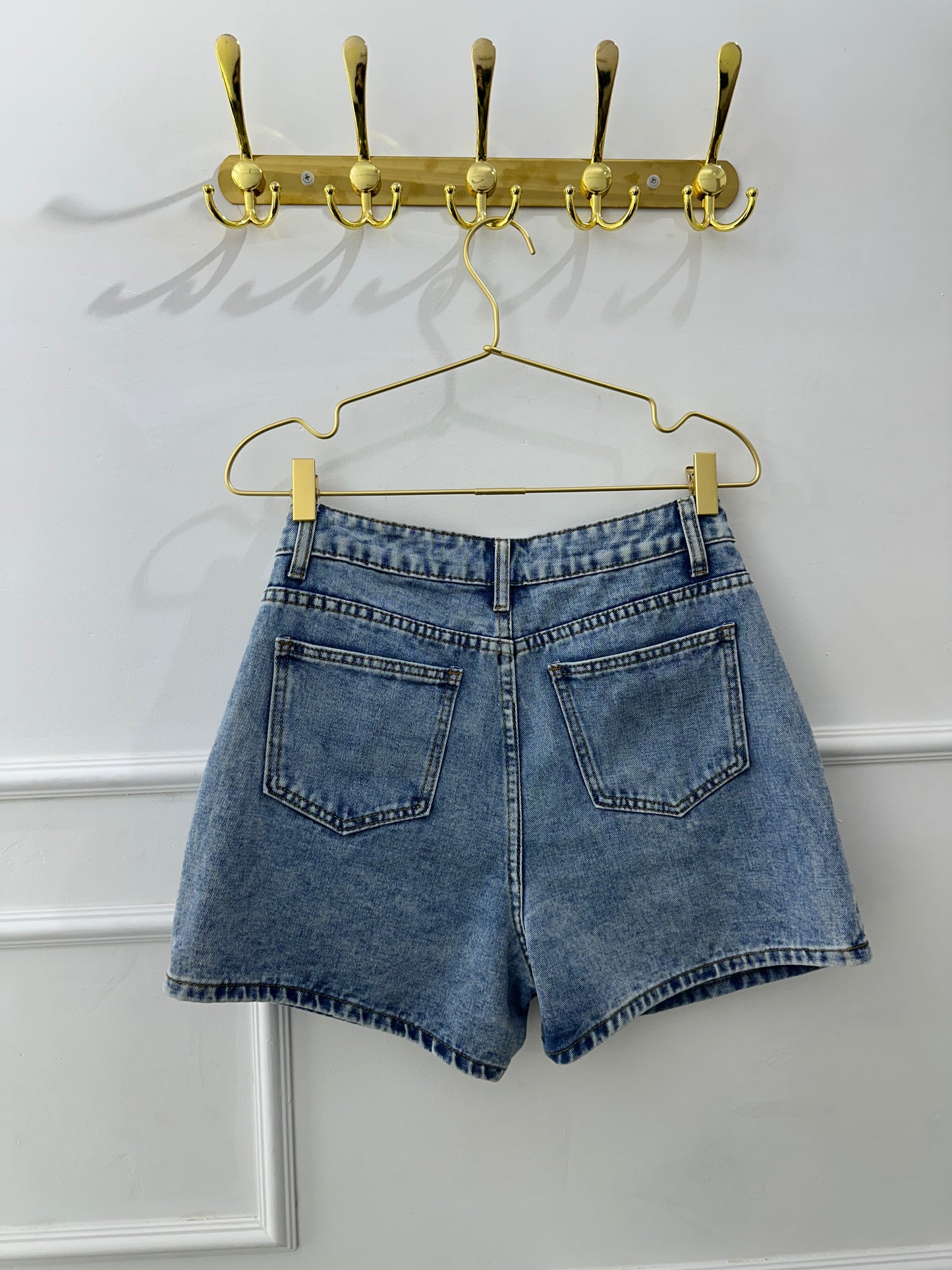 Short Denim