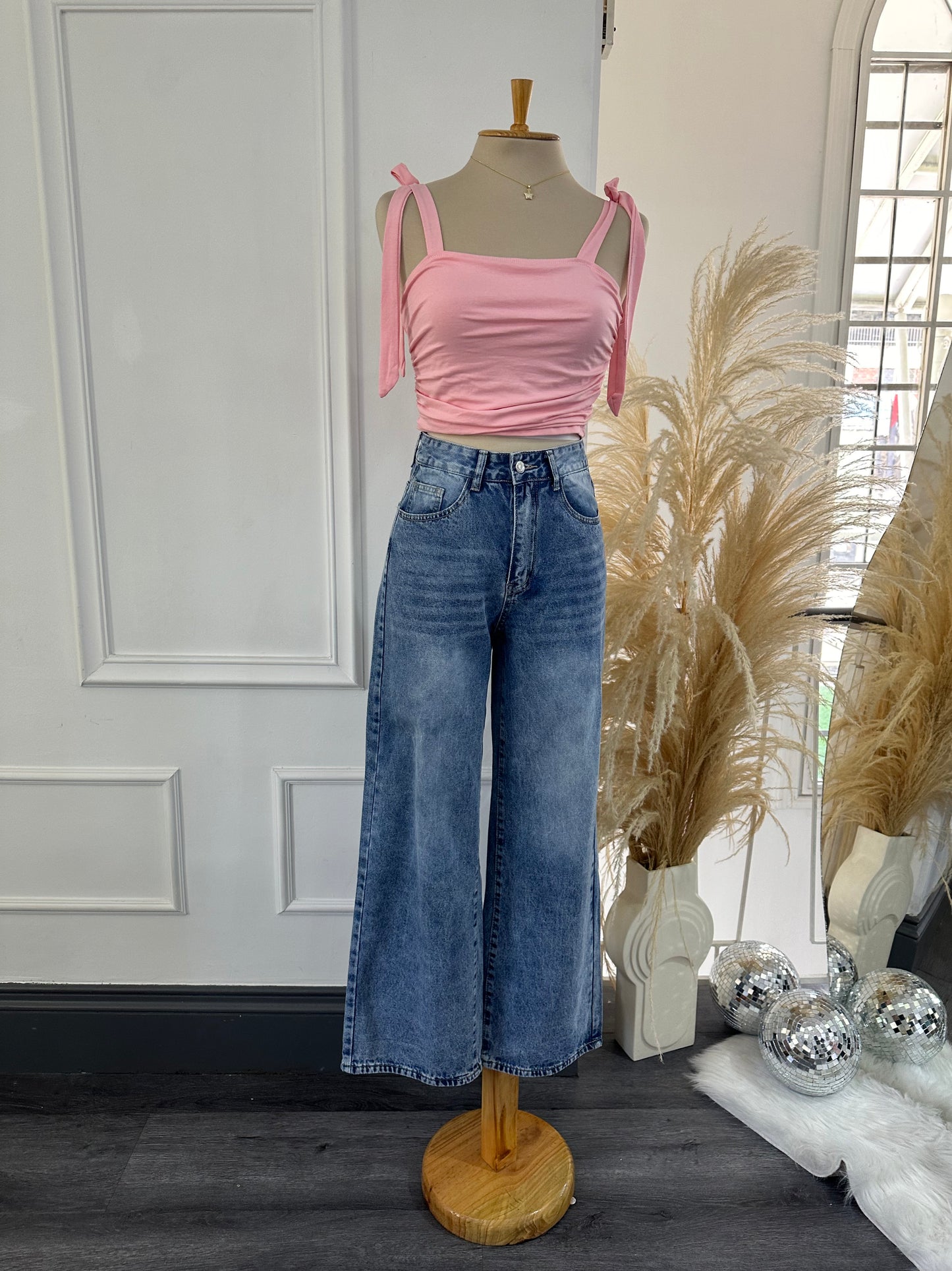 Wide leg jean