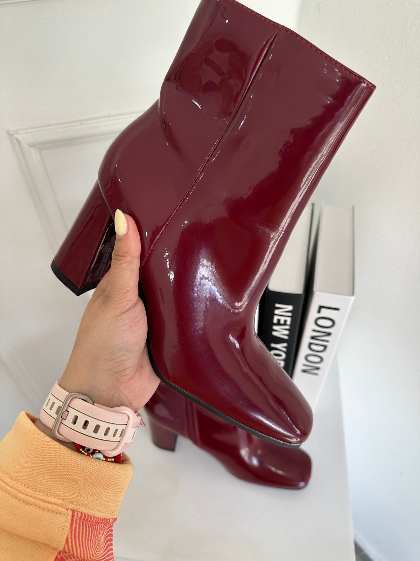 Botas patentes