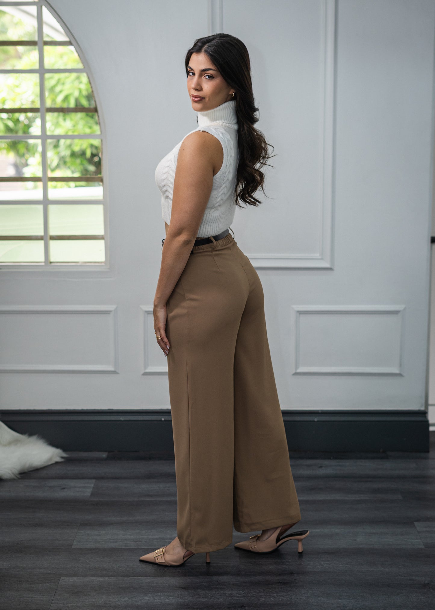 Pantalón con cinturón